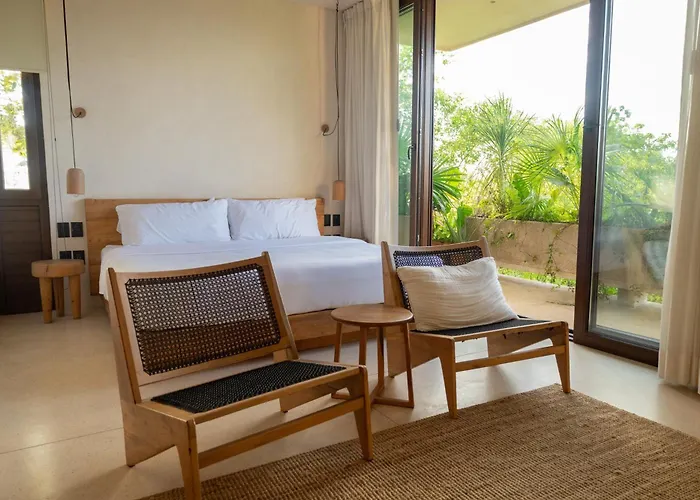 Teva Tulum, Aldea Zama *